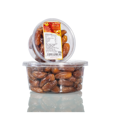 Moon Pitted Dates 700g